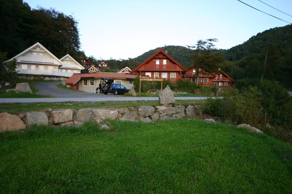 Bjornevag Ferie Hotel Фарсунд Екстериор снимка