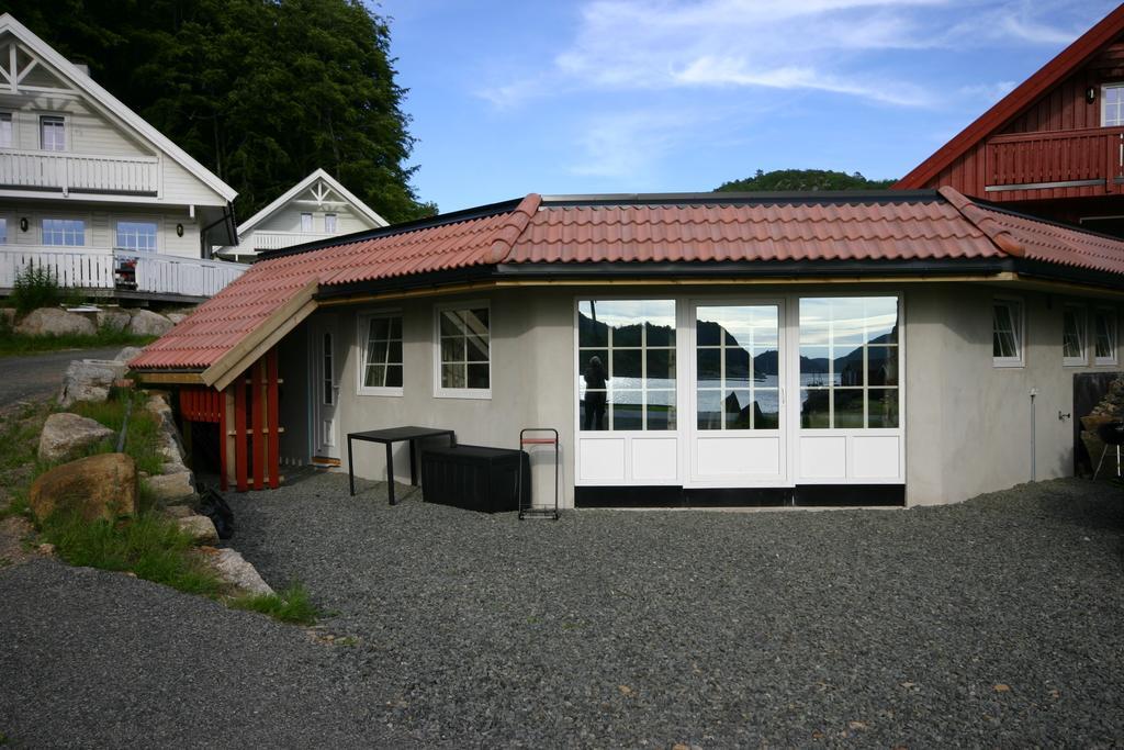 Bjornevag Ferie Hotel Фарсунд Стая снимка